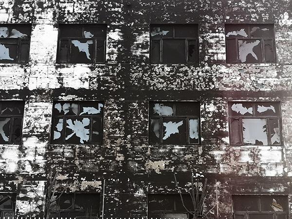 張家口燃爆事故24小時：父子一起開貨車，兒子逃生父親遇難