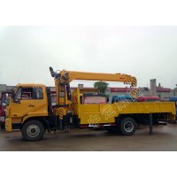 折臂式隨車起重機