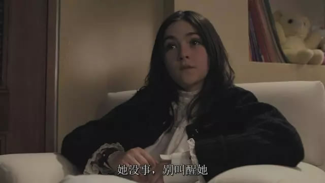 現實版孤兒怨VS電影版《孤兒怨》現實永遠比電影更恐怖,太嚇人了!