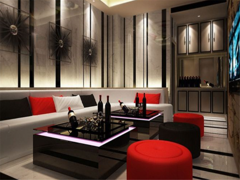 長(zhǎng)沙哪里有好玩不貴服務(wù)好帥哥多的男模場(chǎng)KTV