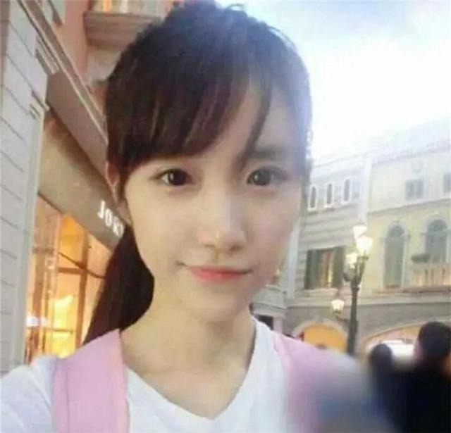 優衣庫不雅視頻女主角高調出道，這年頭做明星的門檻越來越底了