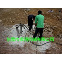 阿克蘇金礦開(kāi)采液壓劈裂機(jī)