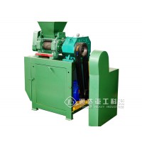 新型對輥造粒機(jī)有機(jī)肥造粒設(shè)備