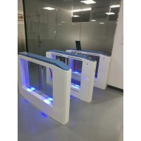 健康碼核驗閘機人臉測溫閘機