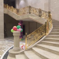 龍井感受銅藝樓梯扶手詩情畫意的愜意生活