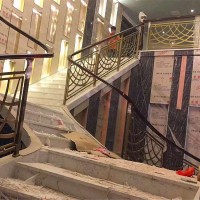 曲阜這樣設(shè)計(jì)的銅樓梯雕花護(hù)欄美呆了