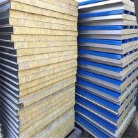彩鋼夾心巖棉復(fù)合板和彩鋼泡沫復(fù)合板實(shí)體廠家