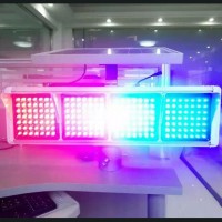 大太陽(yáng)能爆閃燈 高速專(zhuān)用太陽(yáng)能四格警示燈廠家